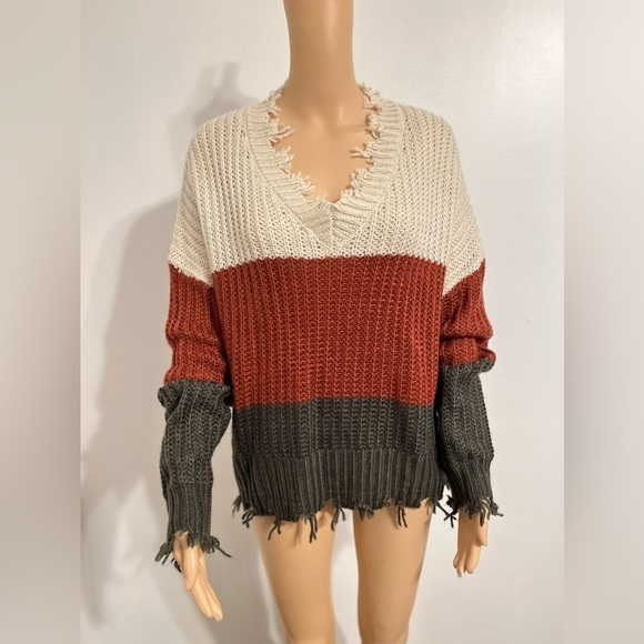 Hyfve Women's Striped Colorblock Knit Pullover Long Sleeve V-neck Loose Sweater - Picture 4 of 14